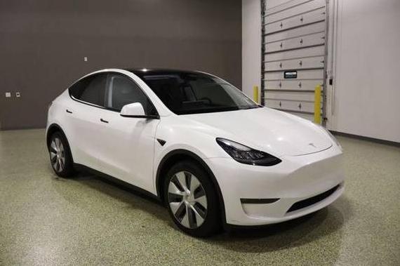 TESLA MODEL Y 2023 7SAYGDEE1PA063291 image